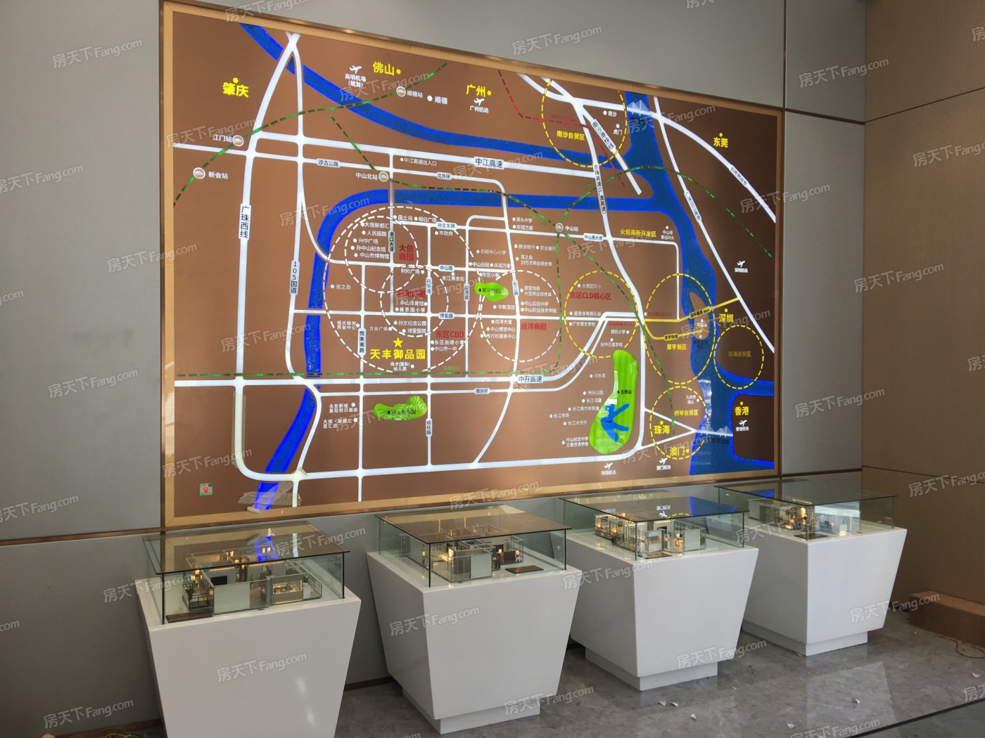 --请选择--
