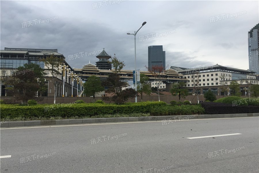 --请选择--
